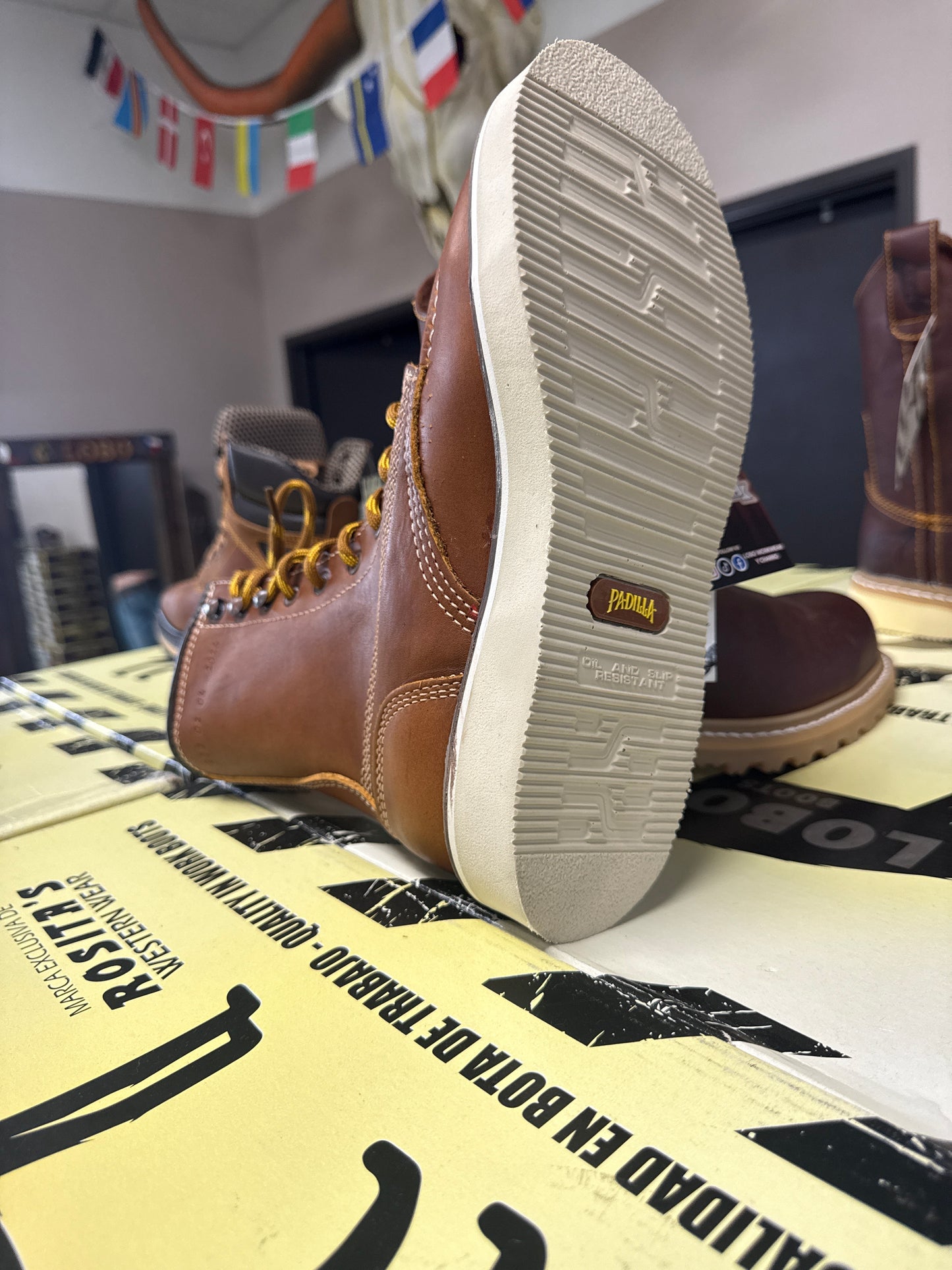 A1310 Crazy Tan Londres