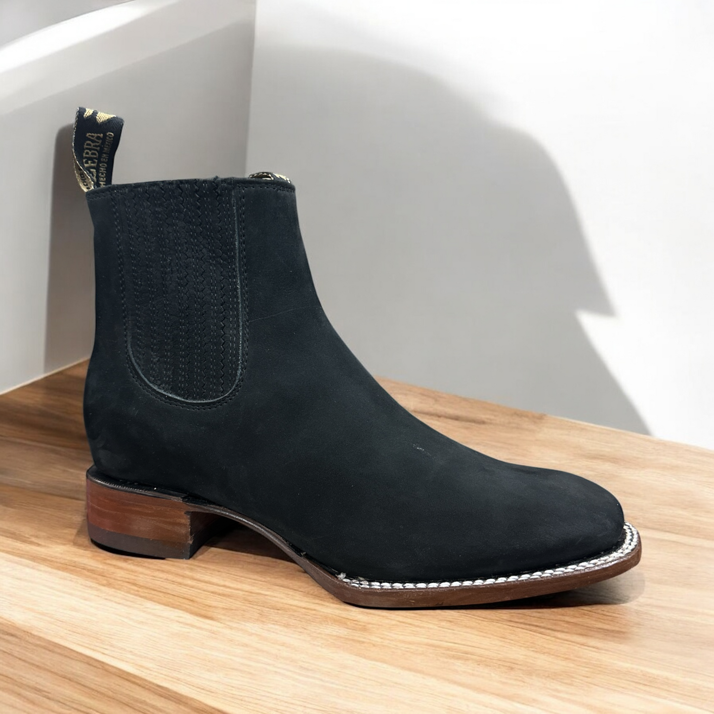 720 Zebra Nobuck Negro